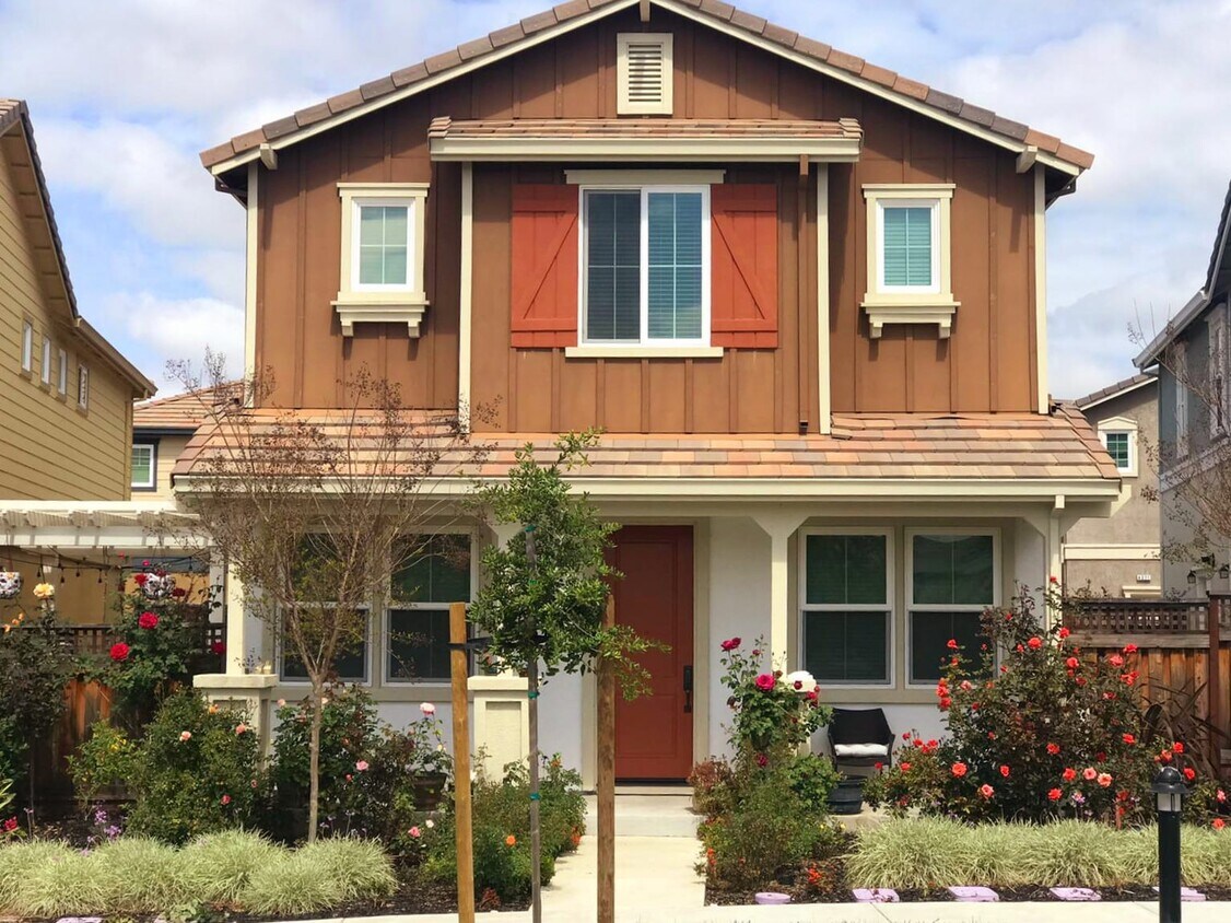 Foto principal - 2210 Sunset View Ct
