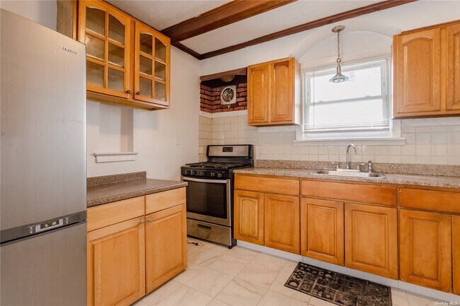 Building Photo - 32-12 208th St