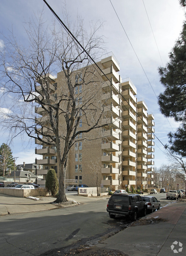 Building Photo - Florentine Condos