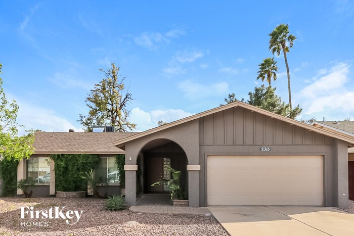 Foto principal - 2315 E Harmony Ave