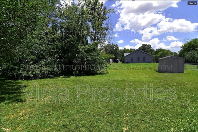 Building Photo - 5531 Minor Ln