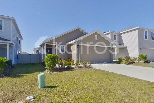 Building Photo - 8620 SW 43rd Ter