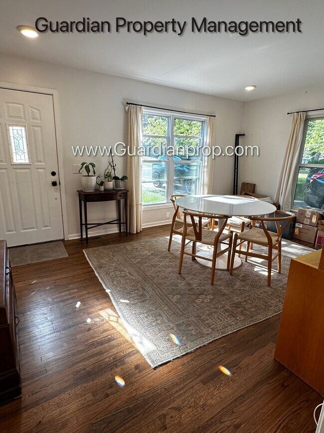 Foto del edificio - St Louis Park Renovated Single Family Home...