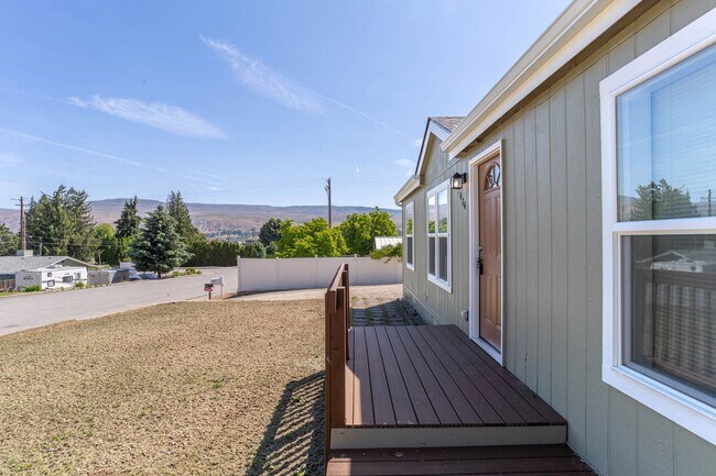 Foto del edificio - 3 Bedroom, 2 Bathroom Home