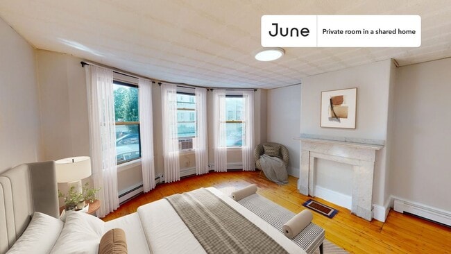 Building Photo - Room in Shared 4 bed/1 bath home