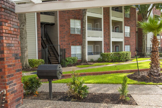 West Oaks Landing Apartments Houston, TX