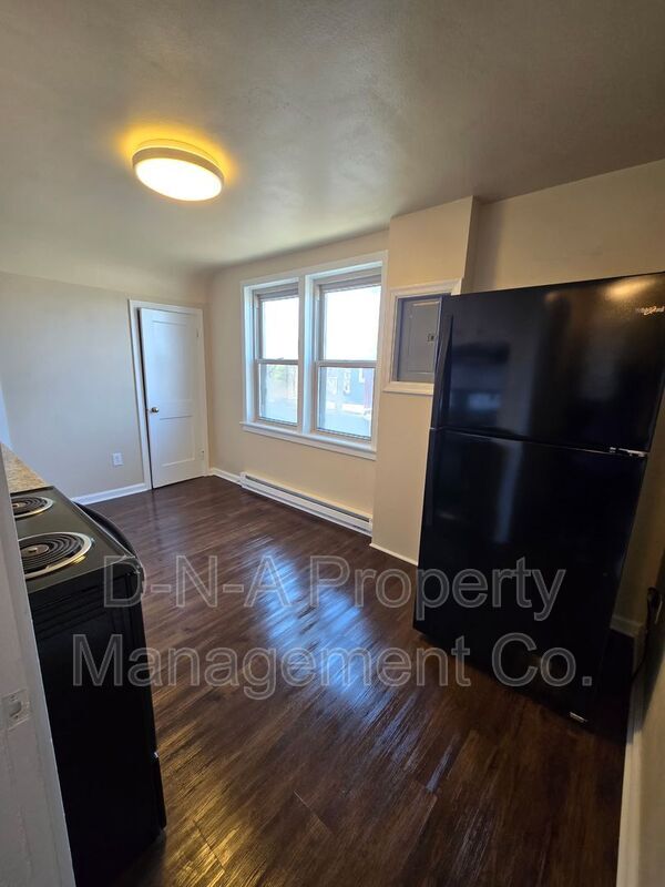 Foto del edificio - 1826 Route 209