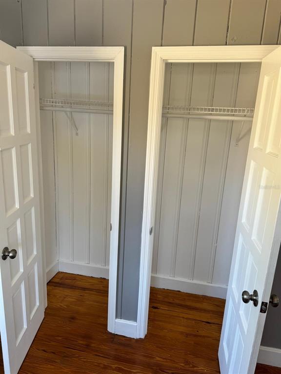 Foto del edificio - 165 S Nekoma Ave