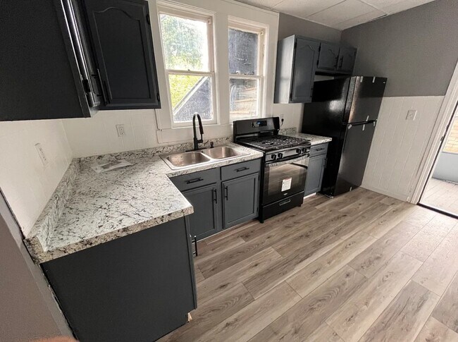 Foto del edificio - 16 Doubleday St