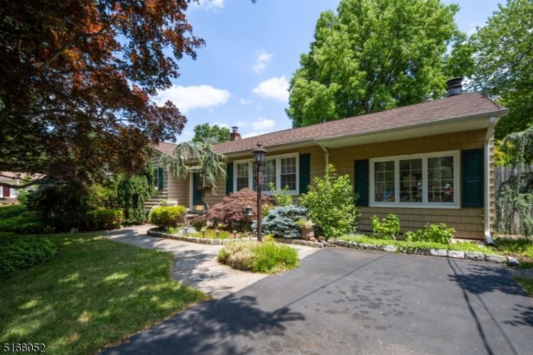 34 Curtis Dr, Lincoln Park, NJ 07035 House Rental in Lincoln Park, NJ