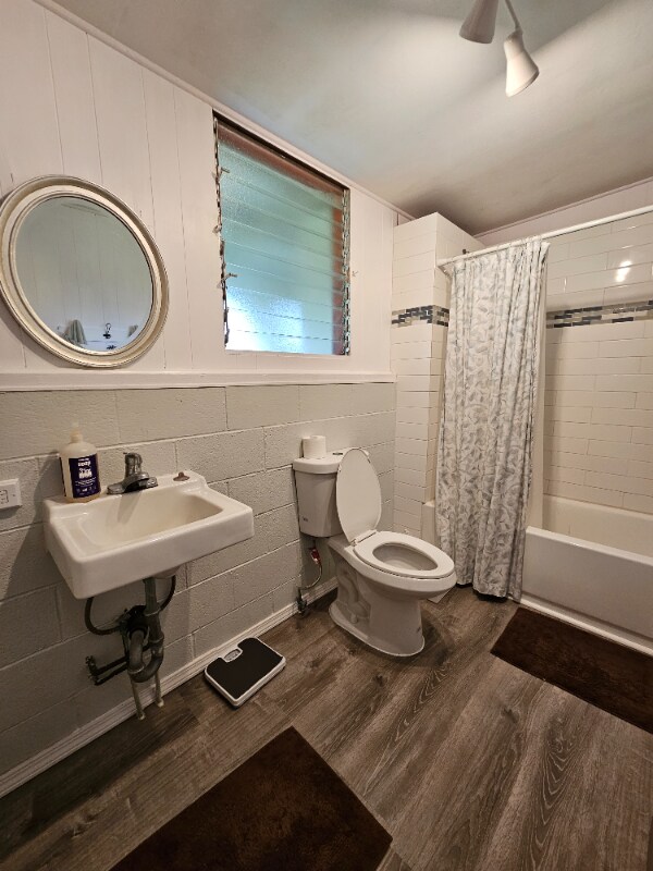 Foto del edificio - 17-4175-4175 Kukui Camp Rd
