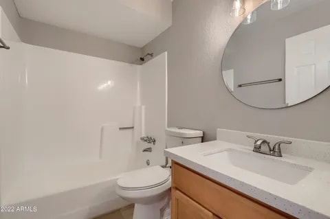 Photo - 4828 W Orangewood Ave Apartment