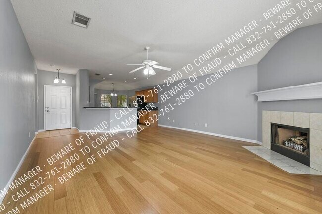 Foto del edificio - 9940 Queens Rd