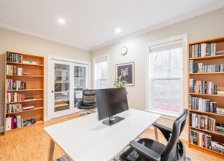 Foto del edificio - 303 Turkey Ridge Rd