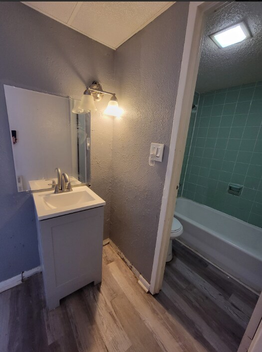 Foto del edificio - 111 S Summit St