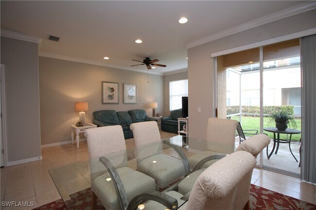 Foto del edificio - 9802 Foxhall Way