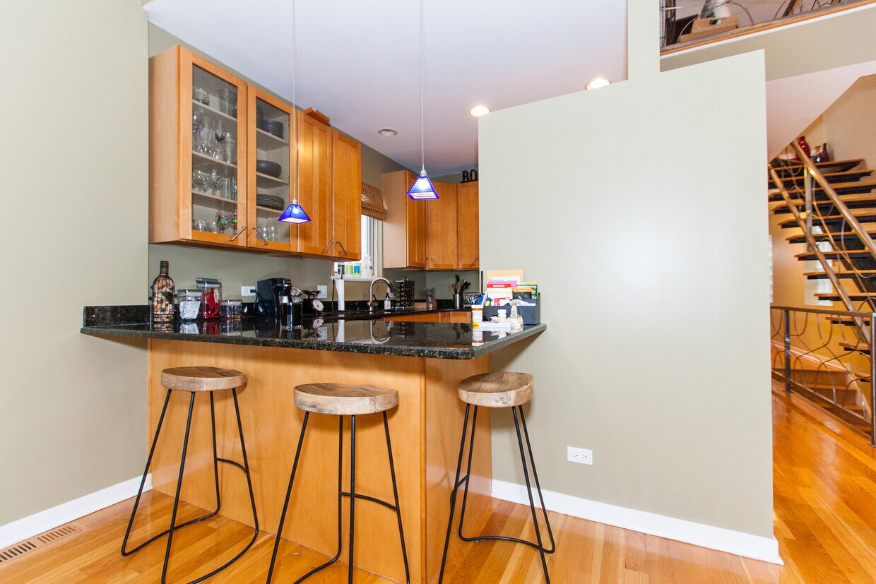 Foto principal - 928 N Wood St