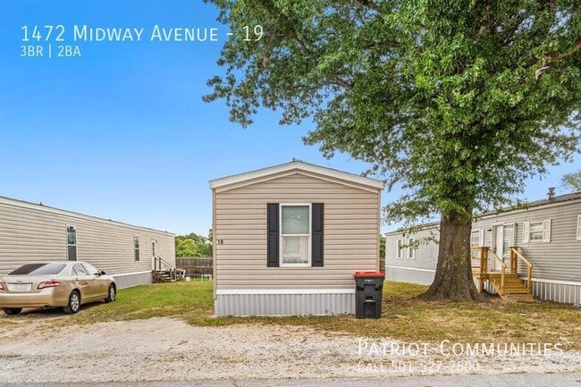 Photo - 1472 Midway Avenue-19 House