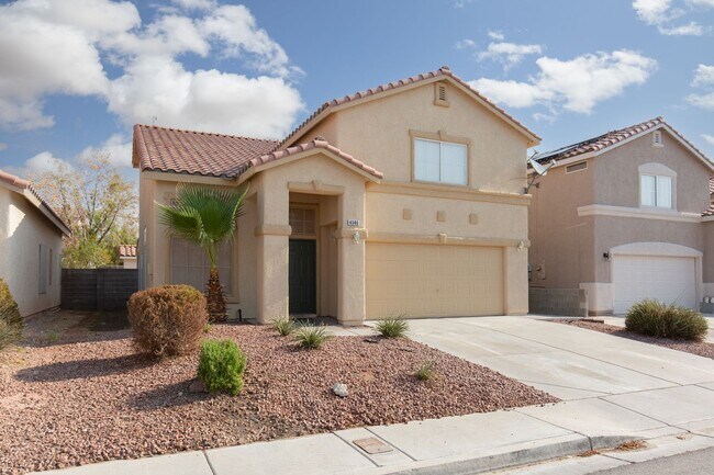 Building Photo - Large 4 bedroom home for less than $2000!