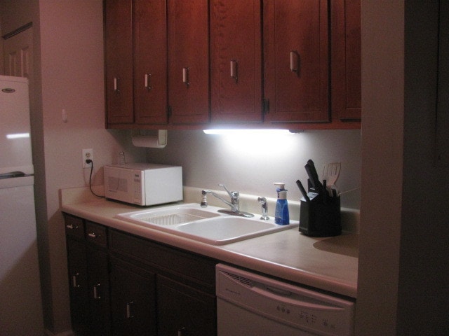 Building Photo - 5505 Sun Harbor Rd