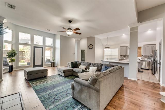 Building Photo - 2338 Angel Falls Dr