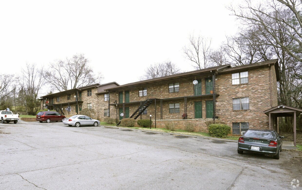 Mountain Spring Apartments in Knoxville, TN