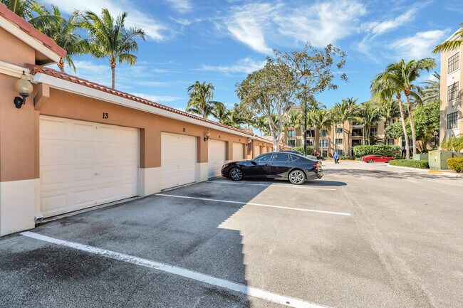 Building Photo - 4903 Midtown Ln