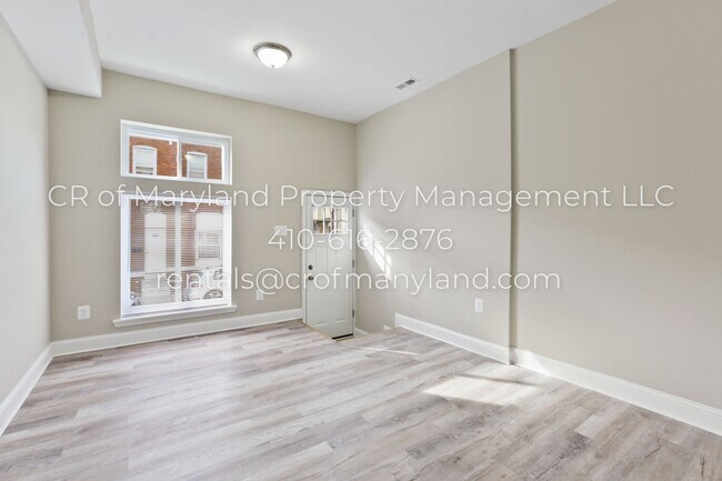 Building Photo - 3 bedroom in Baltimore City with a finishe...