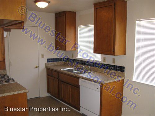 Building Photo - 22226 Klickitat Ave