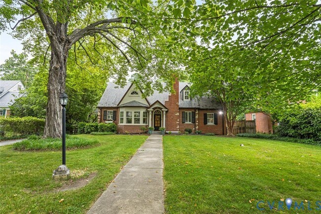 Foto del edificio - 4323 Fauquier Ave