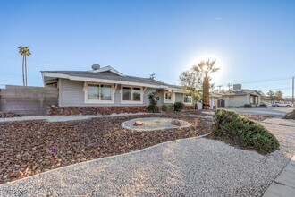 Building Photo - 3701 Pyramid Dr