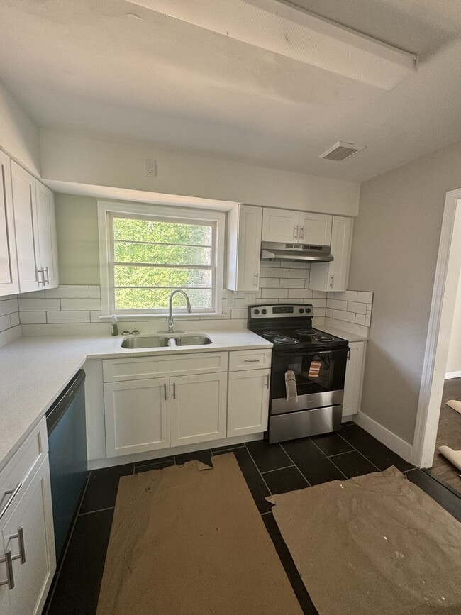 Photo - 2169 Barbara Ln House