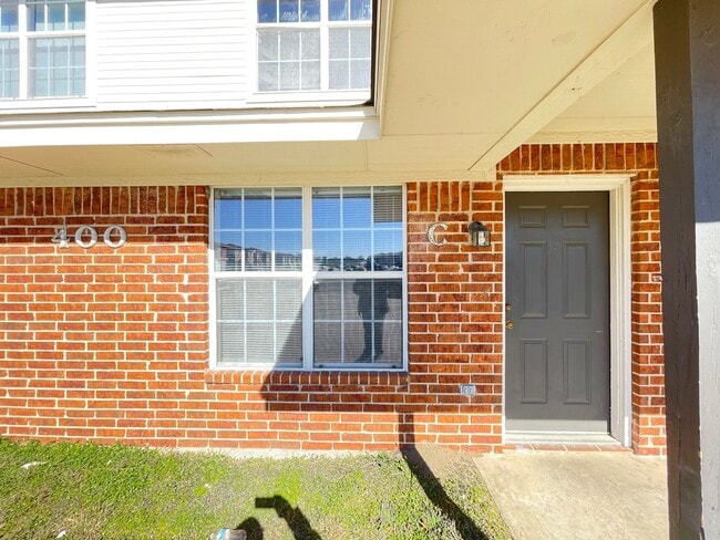 Foto del edificio - 400 Brittney Way