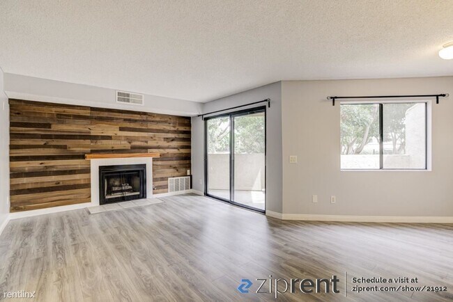 Foto del edificio - 1 br, 1 bath Condo - 9710 Mesa Springs Way...