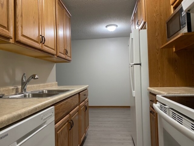 Primary Photo - 12856 Nicollet Ave