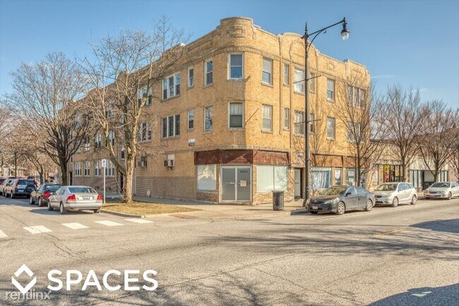 Building Photo - 4519 N Milwaukee Ave