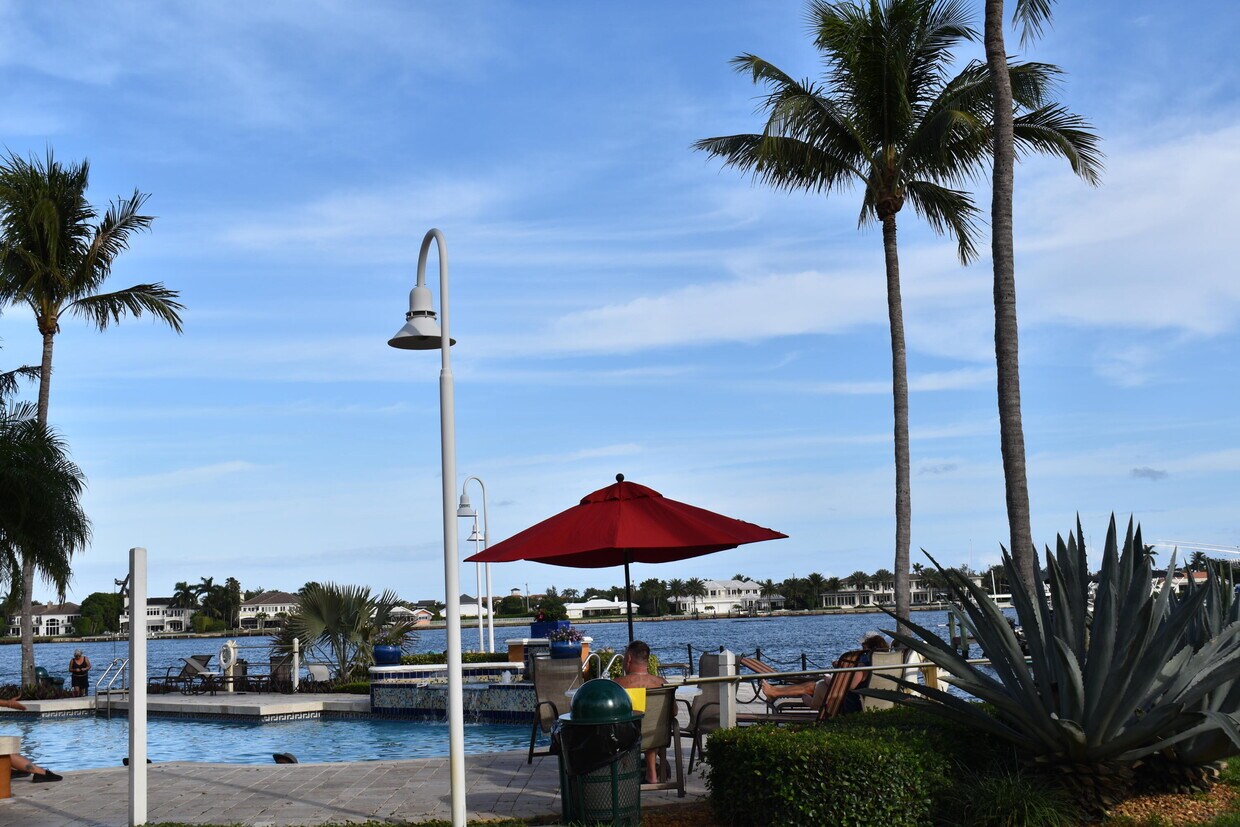 160 Yacht Club Way Unit 210, Hypoluxo, FL 33462 Condo for Rent in