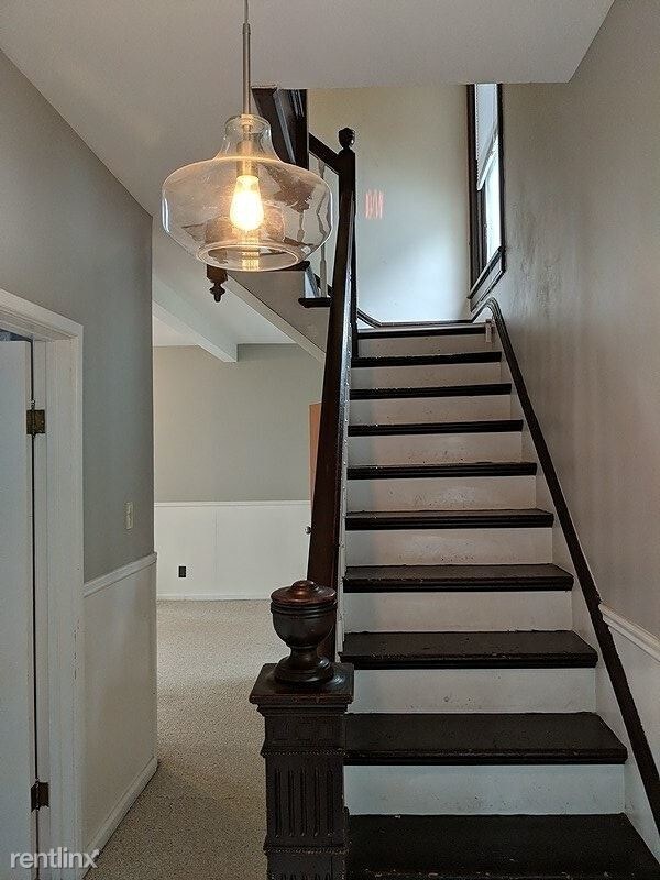 Foto del edificio - 4 br, 1 bath House - 421 Wheatfield Street