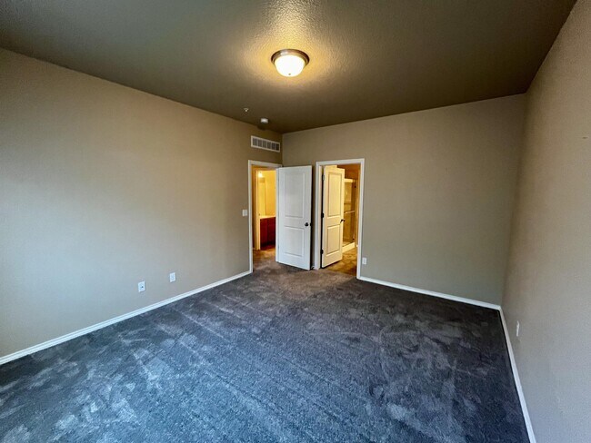 Foto del edificio - 6915 W 3rd St