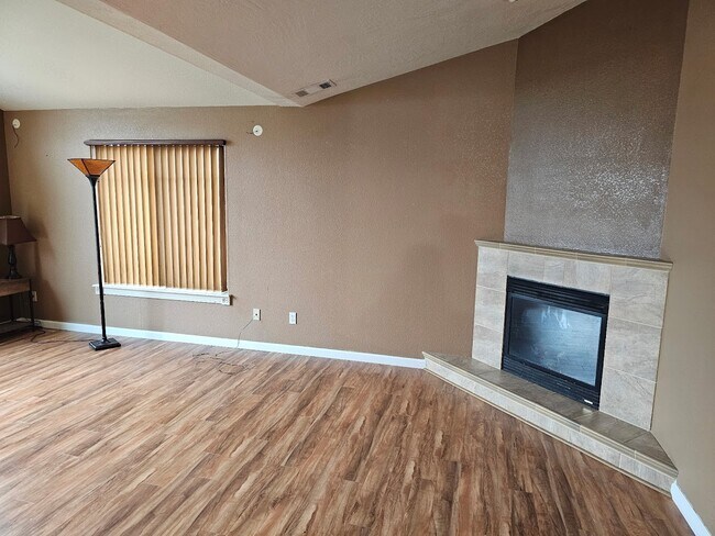 Foto del edificio - 978 SW Princeton Pl