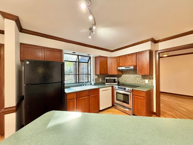 Foto del edificio - Charming 3BD, 2BA North Raleigh Home in Pr...