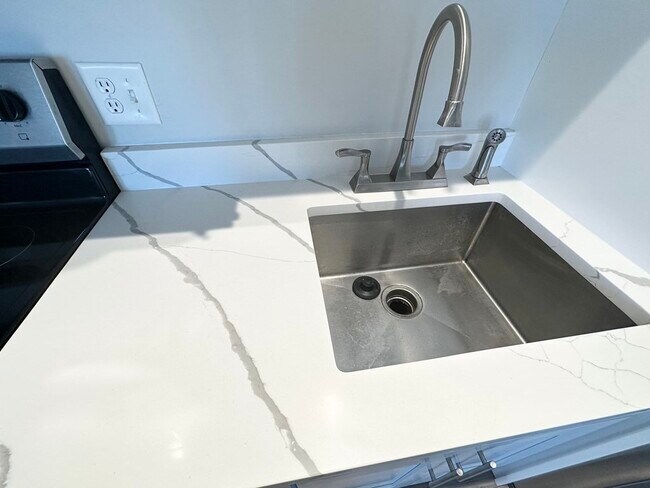 Foto del edificio - 163 Nantasket Ave