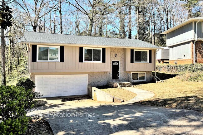 Foto del edificio - 2339 Bermuda Run Ct