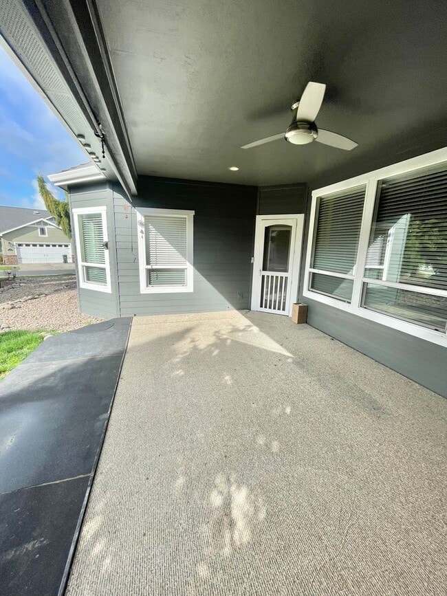 Building Photo - 94 Skyhawk Dr