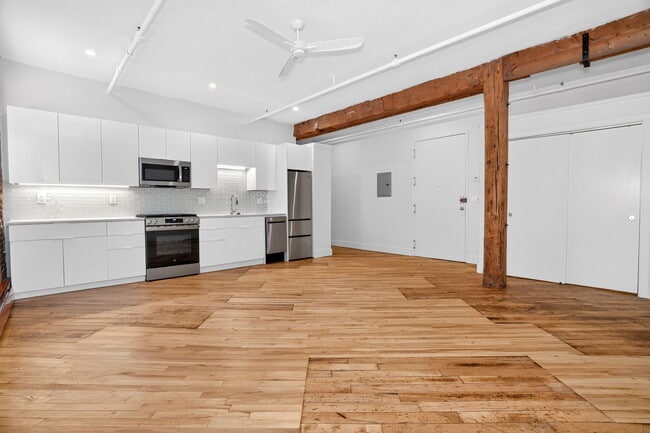 Building Photo - 791 Tremont St