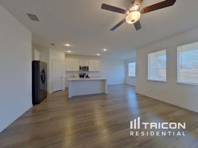 Foto del edificio - 509 Macdonald Wy