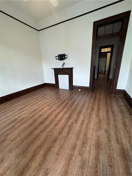 Foto del edificio - 2307 Chartres St