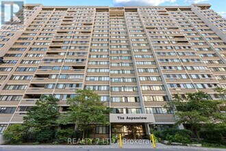 Building Photo - 50 Elm Dr E