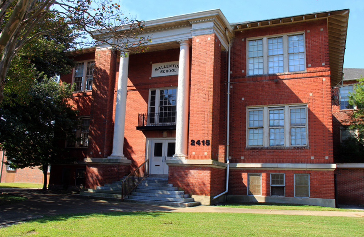 Primary Photo - Ballentine Lofts