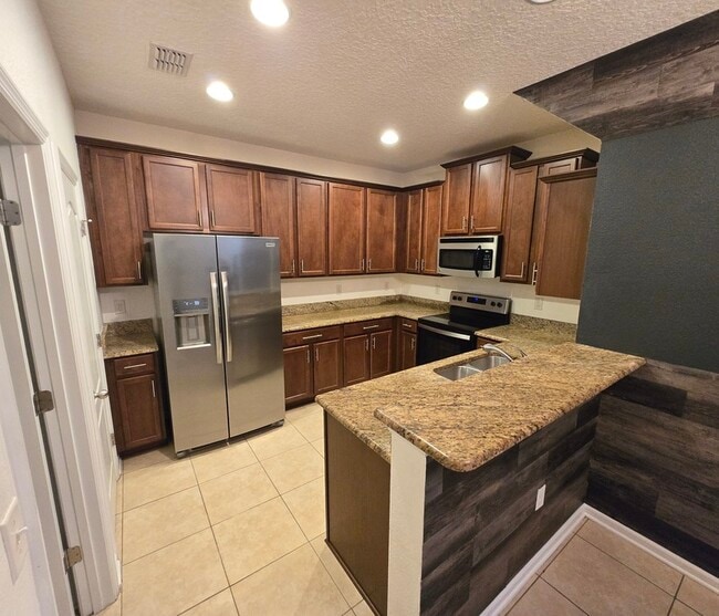 Building Photo - 12258 Black Walnut Ct